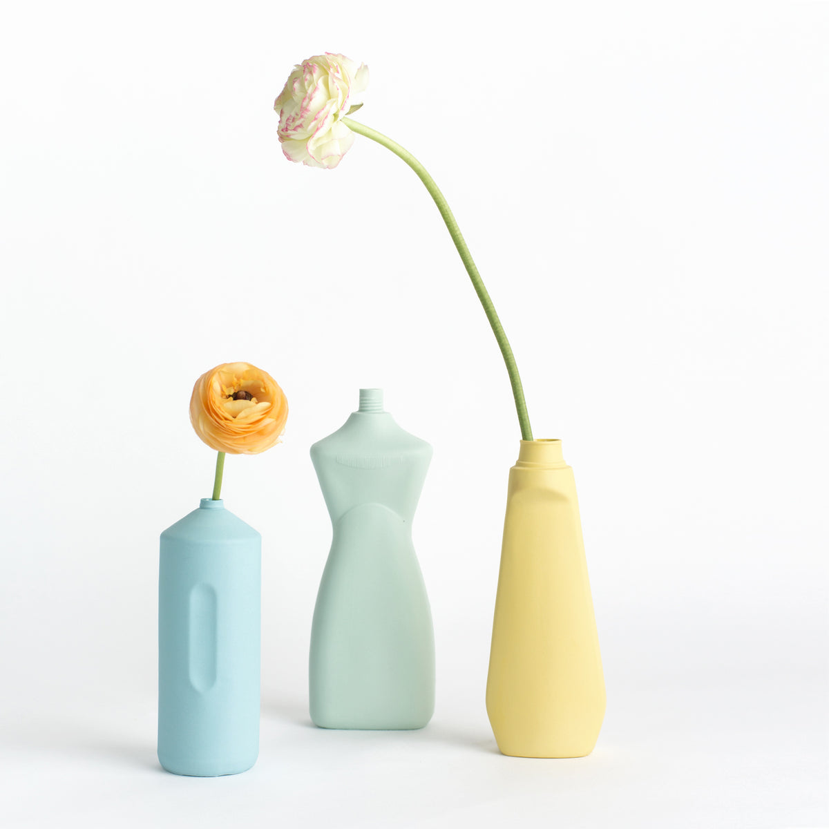 Porzellan-Vase #2 von Foekje Fleur bei Wilhelm die 3.