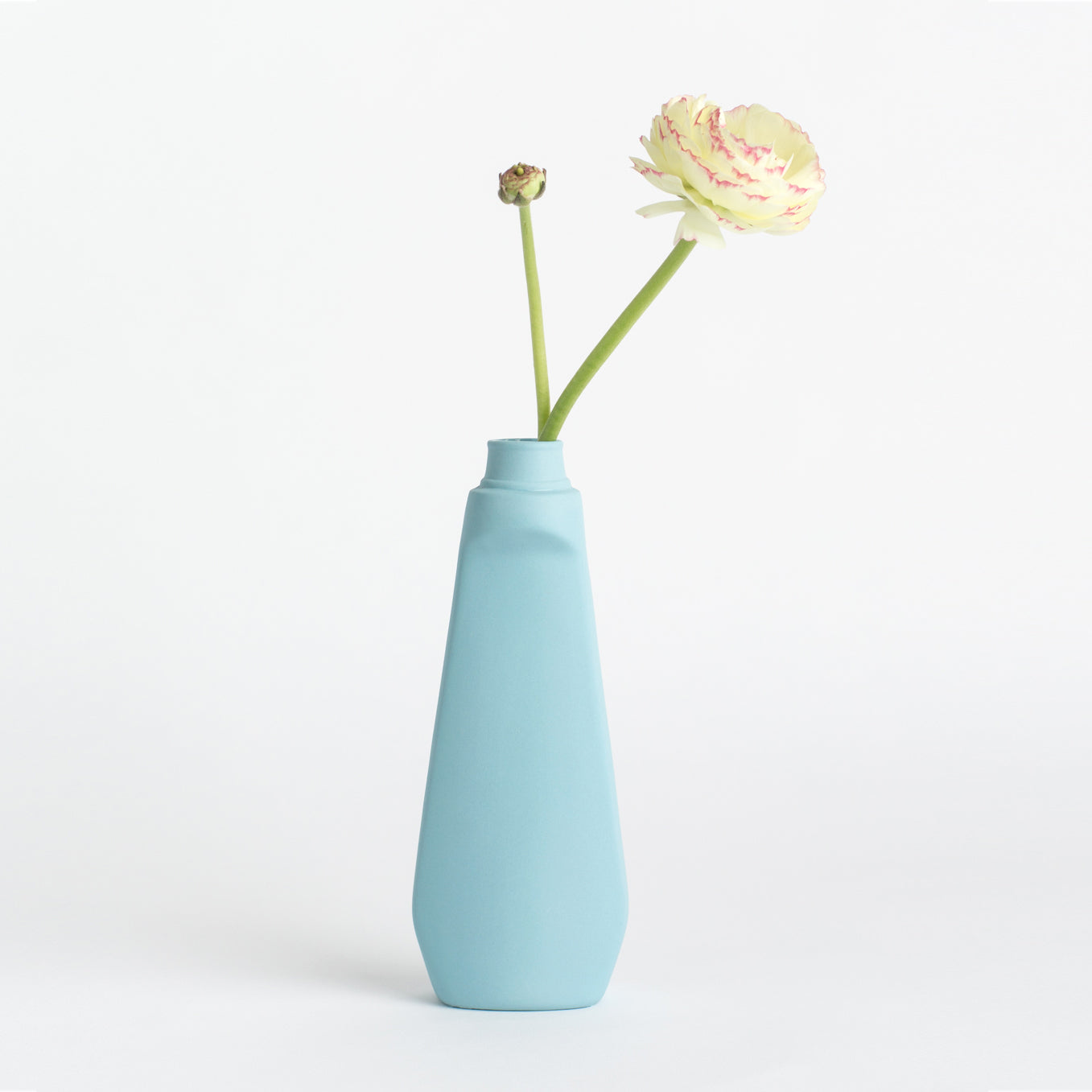Porzellan-Vase #4 von Foekje Fleur bei Wilhelm die 3.