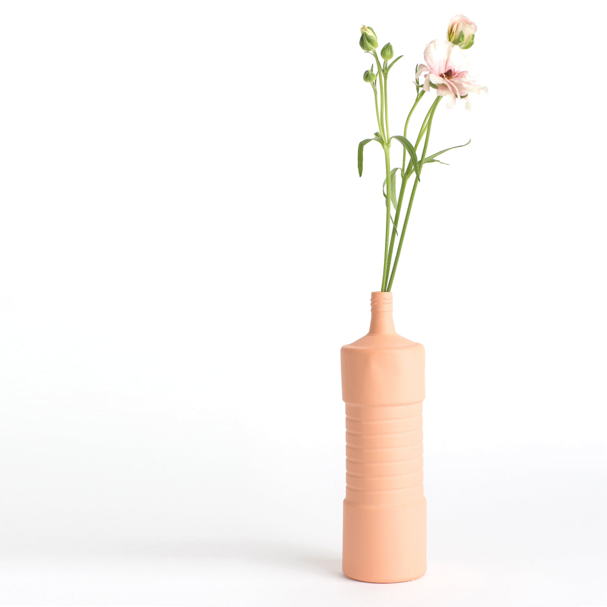 Porzellan-Vase #5 von Foekje Fleur bei Wilhelm die 3.