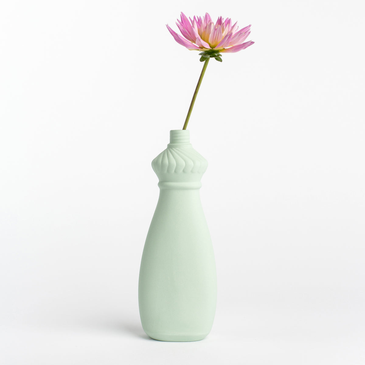 Porzellan-Vase #15 von Foekje Fleur bei Wilhelm die 3.